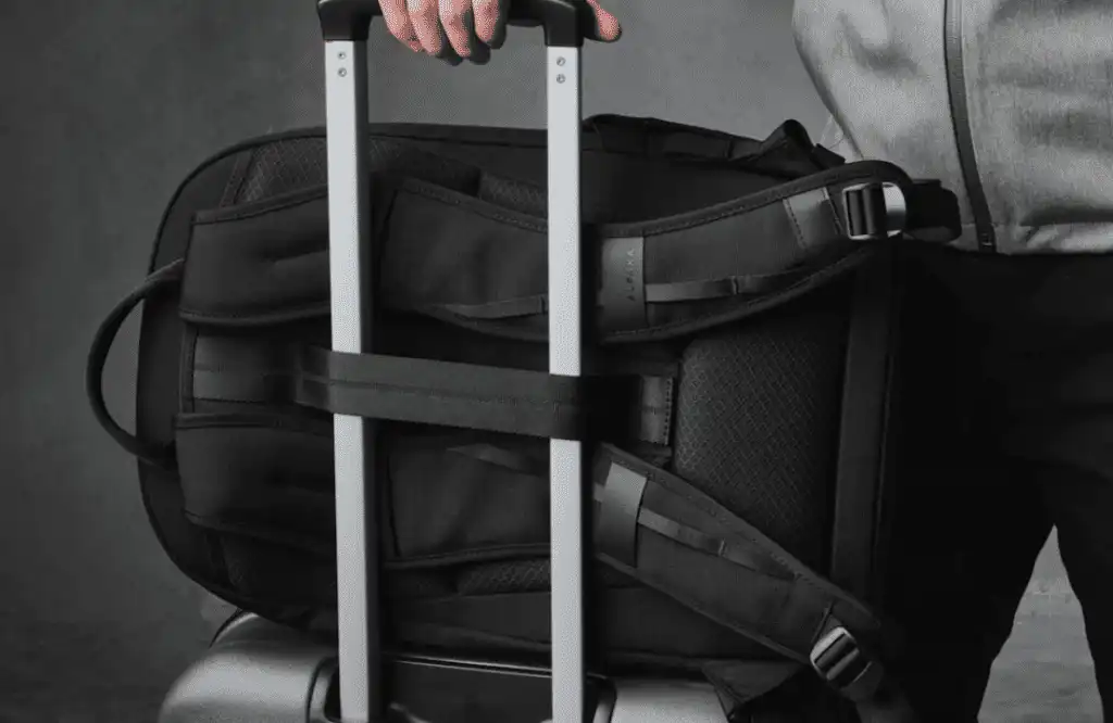 Our Full ALPAKA Elements Backpack Pro Review 20 ALPAKA Elements Backpack Pro Review