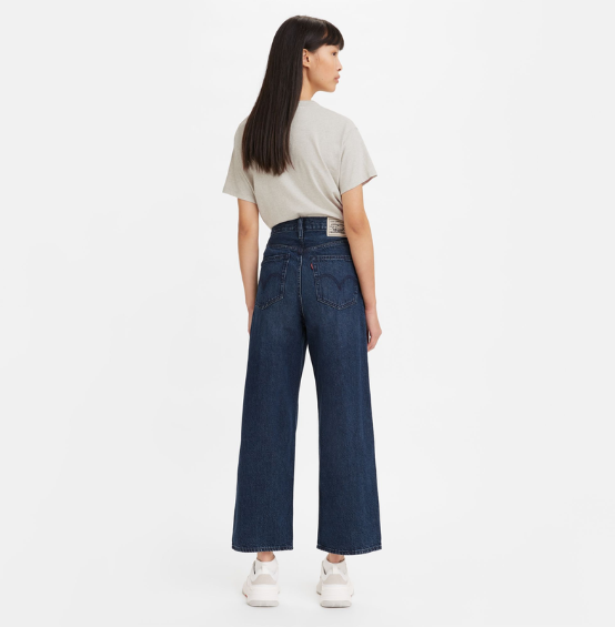 15 Sustainable & Ethical Jeans and Denim Brands for Women