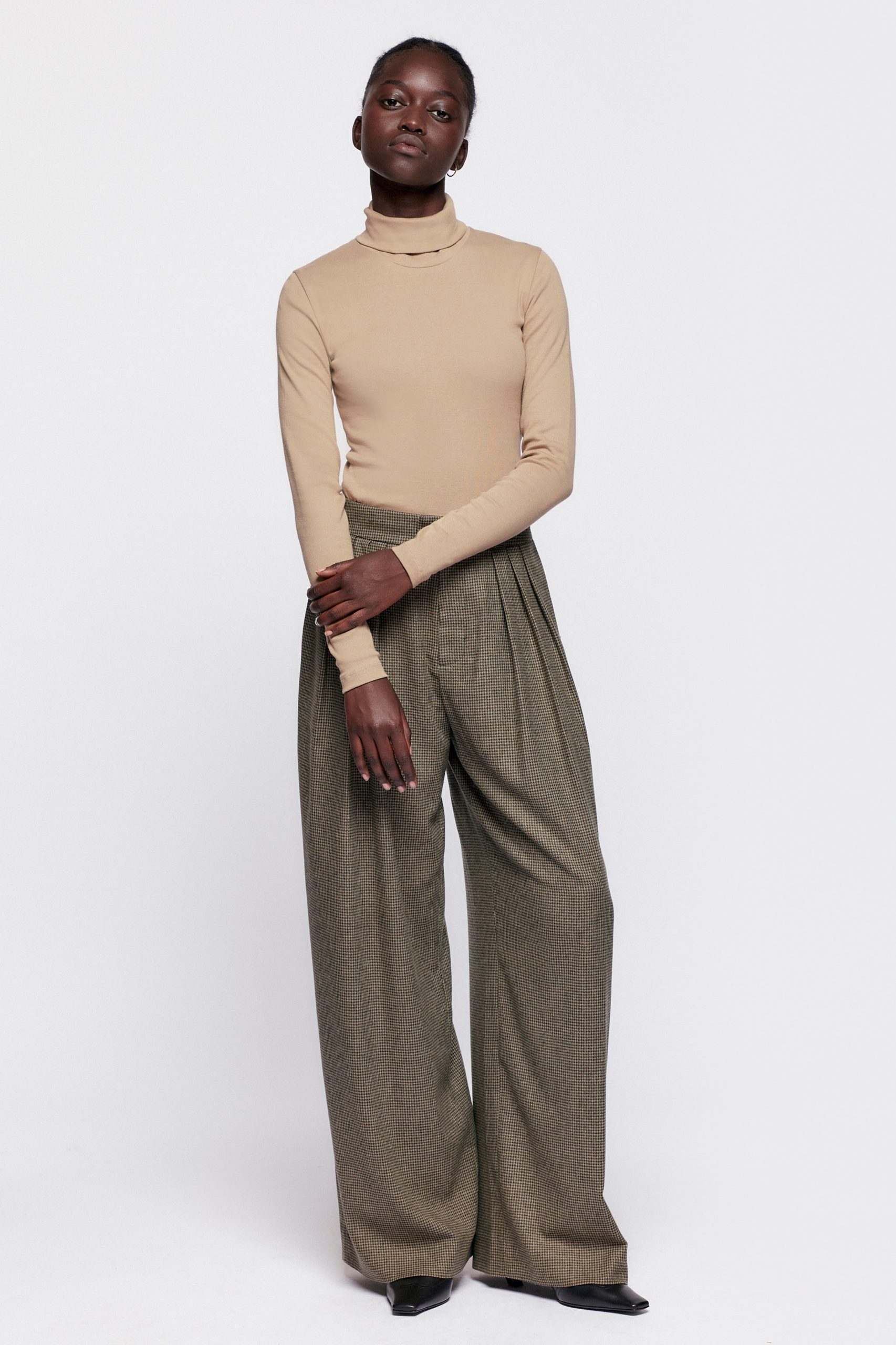 Fitted Turtleneck Top | Dune